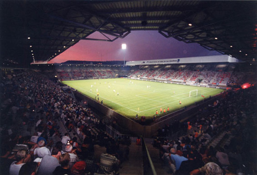 Die Ausschreitungen der Fans aus Rotterdam im Stade Marcel Picot haben Konsequenzen.<br />Bild: Stadionwelt/Mardo“><figcaption>Die Ausschreitungen der Fans aus Rotterdam im Stade Marcel Picot haben Konsequenzen.<br />Bild: Stadionwelt/Mardo</figcaption></figure>
            </div>

                    </article>

                <section class=