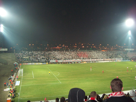 LKS-Block am vergangenen Freitag<br />Bild: Stadionwelt“><figcaption>LKS-Block am vergangenen Freitag<br />Bild: Stadionwelt</figcaption></figure>
            </div>

                    </article>

                <section class=