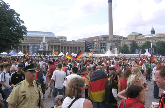 Bei der WM waren falsche Marken kein Problem.<br />Bild: Markus Schmidt“><figcaption>Bei der WM waren falsche Marken kein Problem.<br />Bild: Markus Schmidt</figcaption></figure>
            </div>

                    </article>

                <section class=