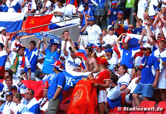 Bild: Stadionwelt <br />„><figcaption>Bild: Stadionwelt <br /></figcaption></figure>
            </div>

                    </article>

                <section class=