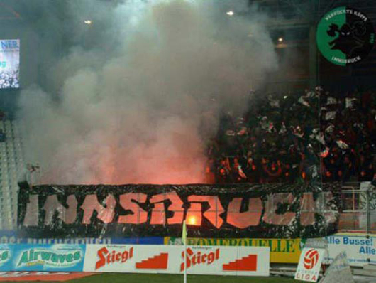 Wacker-Fans in Salzburg.<br />Bild: Patrick Seitz“><figcaption>Wacker-Fans in Salzburg.<br />Bild: Patrick Seitz</figcaption></figure>
<figure><img decoding=