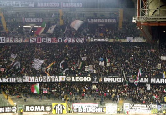 Die Fans von Juventus Turin wollen nicht, dass Dejan Stankovic zu ihrem Club wechselt.<br />Bild: Daniel Lindemeir, Mario Born“><figcaption>Die Fans von Juventus Turin wollen nicht, dass Dejan Stankovic zu ihrem Club wechselt.<br />Bild: Daniel Lindemeir, Mario Born</figcaption></figure>
            </div>

                    </article>

                <section class=