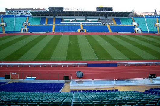 Vor dem Länderspiel im Vassil Levski Stadion kam es zu Ausschreitungen zwischen bulgarischen Fans und italienischen Tifosi<br />Bild: Semeraro Vincenzo“><figcaption>Vor dem Länderspiel im Vassil Levski Stadion kam es zu Ausschreitungen zwischen bulgarischen Fans und italienischen Tifosi<br />Bild: Semeraro Vincenzo</figcaption></figure>
            </div>

                    </article>

                <section class=