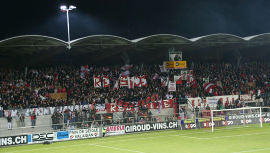 Die Nordtribüne wird zunächst gesperrt sein.<br />Bild: Schlomm“><figcaption>Die Nordtribüne wird zunächst gesperrt sein.<br />Bild: Schlomm</figcaption></figure>
            </div>

                    </article>

                <section class=