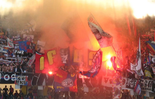 Über Pyro wird in der Schweiz momentan viel diskutiert. <br />Bild: Markus Stüdeli“><figcaption>Über Pyro wird in der Schweiz momentan viel diskutiert. <br />Bild: Markus Stüdeli</figcaption></figure>
            </div>

                    </article>

                <section class=