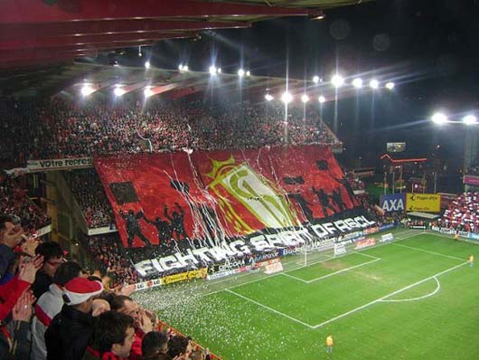 Feiern die Standart Lüttich-Fans auch bald schon Spiele gegen niederländische Clubs?<br />Bild: Ultras Inferno“><figcaption>Feiern die Standart Lüttich-Fans auch bald schon Spiele gegen niederländische Clubs?<br />Bild: Ultras Inferno</figcaption></figure>
            </div>

                    </article>

                <section class=