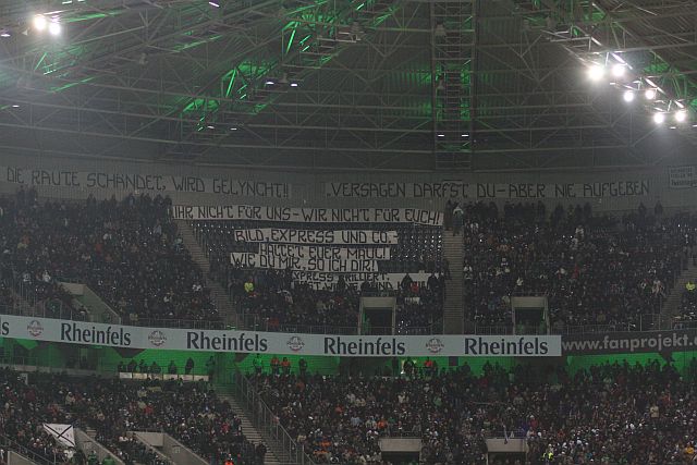 Boykott im Block 1900 beim Heimspiel gegen den Hamburger SV<br />Bild: Dirk Paeffgen“><figcaption>Boykott im Block 1900 beim Heimspiel gegen den Hamburger SV<br />Bild: Dirk Paeffgen</figcaption></figure>
            </div>

                    </article>

                <section class=