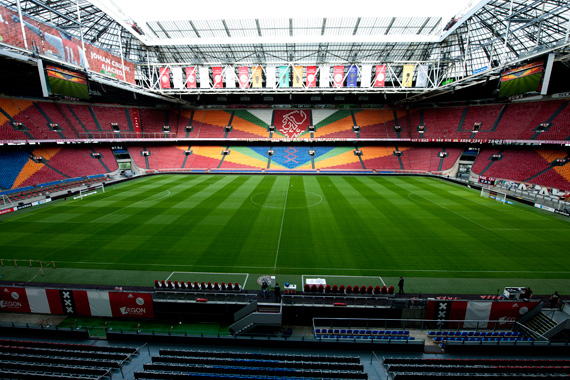 Die Ränge der Amsterdam ArenA bleiben beim Wiederholungsspiel nun doch nicht leer.<br />Bild: Amsterdam ArenA“><figcaption>Die Ränge der Amsterdam ArenA bleiben beim Wiederholungsspiel nun doch nicht leer.<br />Bild: Amsterdam ArenA</figcaption></figure>
            </div>

                    </article>

                <section class=
