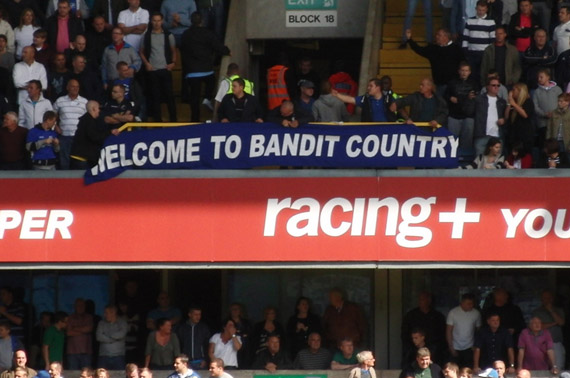 Die Fans des FC Millwall haben einen zweifelhaften Ruf.<br />﻿Bild: Florian Hanss – www.footballaddicted.de.vu“><figcaption>Die Fans des FC Millwall haben einen zweifelhaften Ruf.<br />﻿Bild: Florian Hanss – www.footballaddicted.de.vu</figcaption></figure>
            </div>

                    </article>

                <section class=