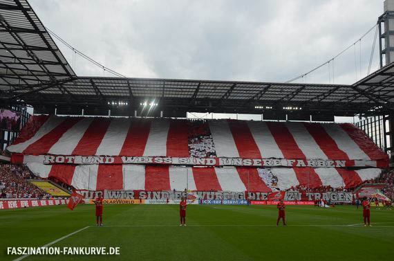 Vorhang auf für die Choreografie der Kölner-Fans im Derby gegen Düsseldorf.<br />    <button type=