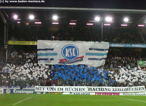Choreo der Karlsruher Gegengeraden aus der Saison 2004/2005<br />    <button type=