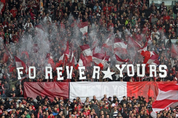 Vorerst bleiben die FCK-Profis im e.V.. Ob das für immer so bleibt?<br />    <button type=