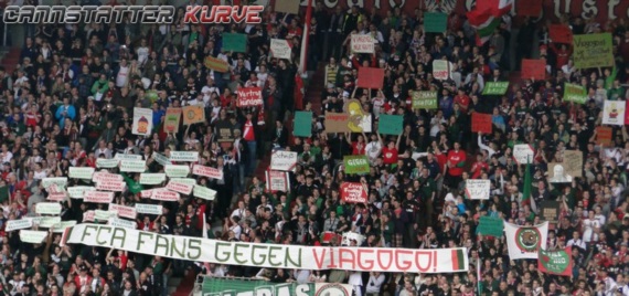 Proteste der Augsburg-Fans gegen Viagogo.<br />    <button type=