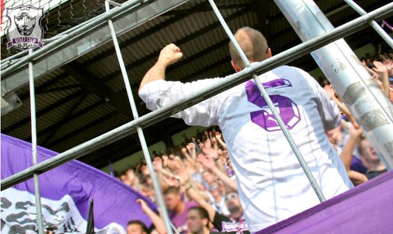 Die Osna-Fans sollen nach dem Spiel angegriffen worden sein.<br />    <button type=