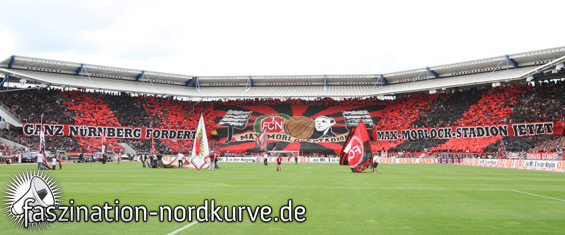 Max Morlock Choreo beim Spiel gegen Hannover.<br />    <button type=