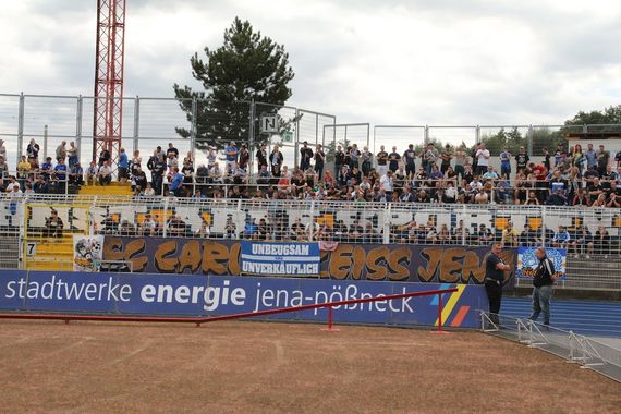 Unbeugsam und unverkäuflich bezeichnen sich die Ultras seit Beginn des Stimmungsboykotts<br />    <button type=