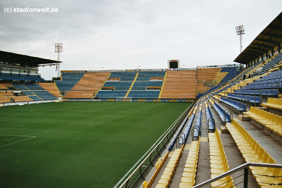 Das Stadion El Madrigal von Villarreal<br />    <button type=