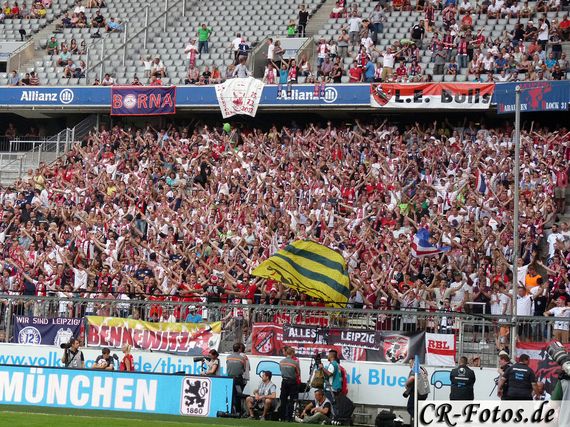Die RB Anhänger müssen für die Busfahrt nach Sandhausen nicht zahlen.<br />    <button type=