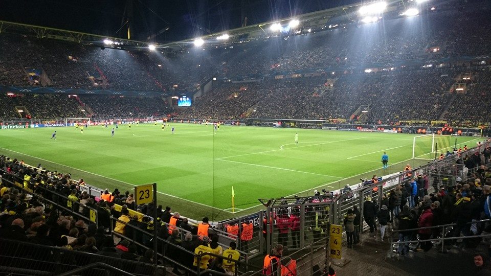 Die RSC Anderlecht Fans gestern in Dortmund.<br />Bild: BVB-Fanabteilung.de“><figcaption>Die RSC Anderlecht Fans gestern in Dortmund.<br />Bild: BVB-Fanabteilung.de</figcaption></figure>
            </div>

                    </article>

                <section class=