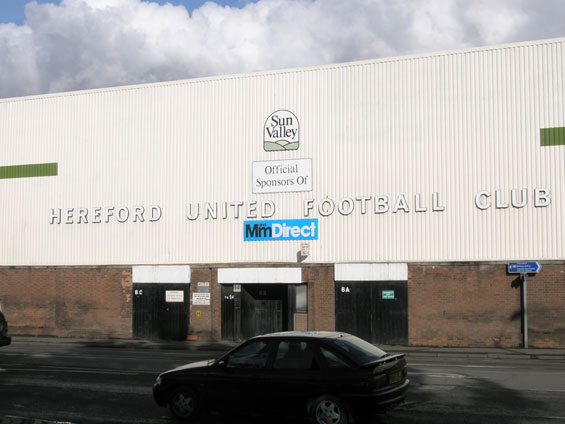 Wo wird der Weg für Hereford United hingehen?<br />Bild: www.revierhopper.de“><figcaption>Wo wird der Weg für Hereford United hingehen?<br />Bild: www.revierhopper.de</figcaption></figure>
            </div>

                    </article>

                <section class=