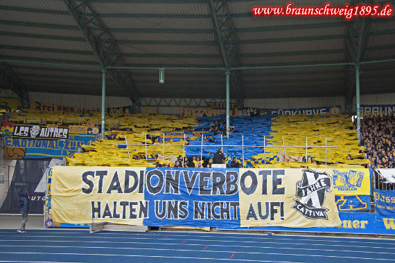 Choreografie der Cattiva beim letzten Heimspiel gegen Union Berlin<br />    <button type=