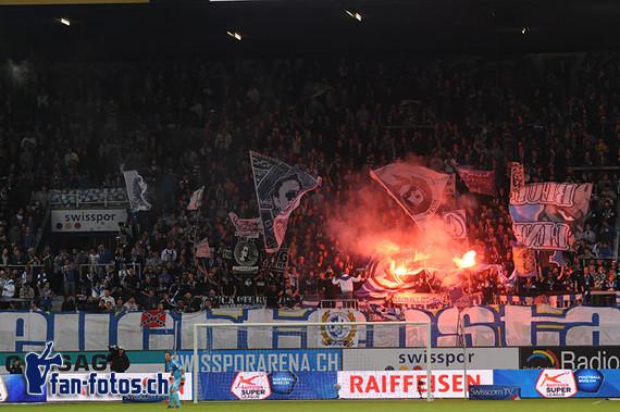 Die FC Luzern Fans beim besagten Spiel gegen Zürich<br />Bild: fcl.fan-fotos.ch“><figcaption>Die FC Luzern Fans beim besagten Spiel gegen Zürich<br />Bild: fcl.fan-fotos.ch</figcaption></figure>
            </div>

                    </article>

                <section class=