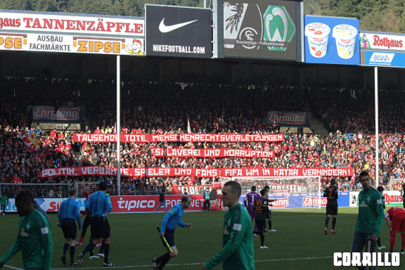 Spruchband der Freiburger Fans beim Spiel gegen Bremen<br />    <button type=