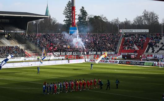 Fortuna Düsseldorf Fans am 8. Februar 2015 in Karlsruhe<br />    <button type=