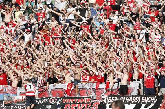 Die Fanszene von Union Berlin scheint in den Fokus des Verfassungsschutz geraten sein<br />    <button type=