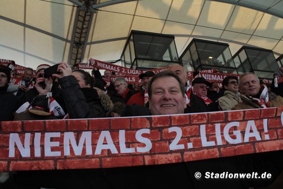 Der VfB kämpft erneut gegen den Abstieg<br />    <button type=