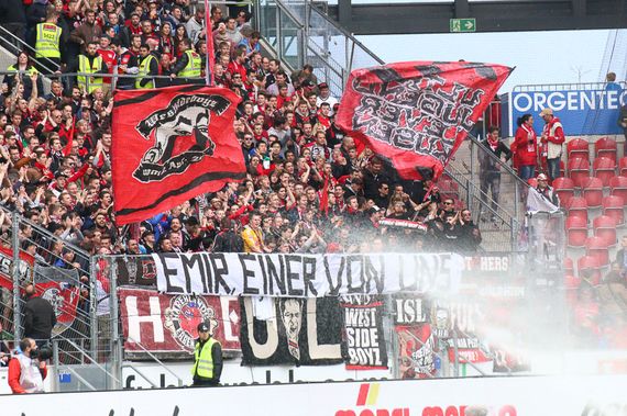 Spruchbandaktion der Leverkusenfans in Mainz. Bild: LEV-Rheinland.de
