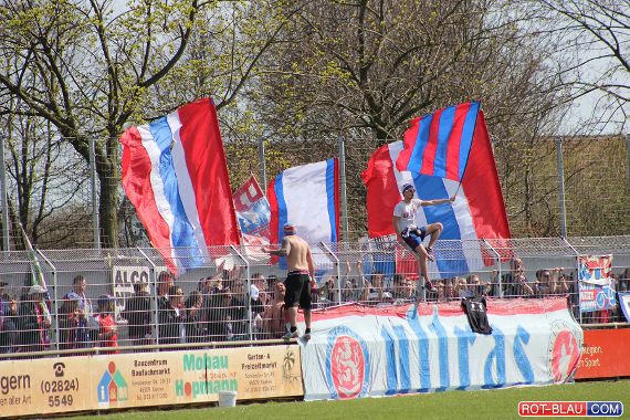 Ultras aus Wuppertal sollen für den Trainingsbesuch verantwortlich sein<br />    <button type=