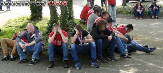 Enttäuschte Gesichter nach der erneuten Niederlage<br />    <button type=