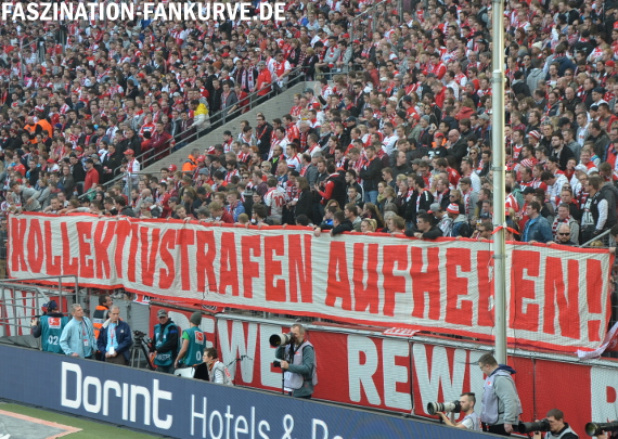 Protestplakate gegen Kollektivstrafen sind seit dem Spiel in Mönchengladbach in Köln Müngersdorf zu sehen.<br />    <button type=