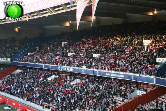 Die ehemals europaweit respektierte Virage Auteuil ist heute kein Ort der Fankultur mehr<br />Bild: furania-photos.fr“><figcaption>Die ehemals europaweit respektierte Virage Auteuil ist heute kein Ort der Fankultur mehr<br />Bild: furania-photos.fr</figcaption></figure>
            </div>

                    </article>

                <section class=