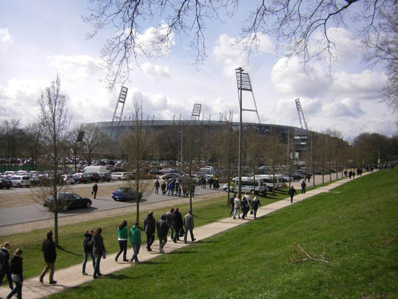 Der Vorfall ereignete sich nur zwei Straßen vom Weserstadion entfernt<br />    <button type=