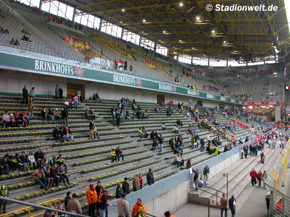 Die neuen Stehplätze entstehen am Rand der Nordtribüne in Richtung Westtribüne. Bild: Stadionwelt