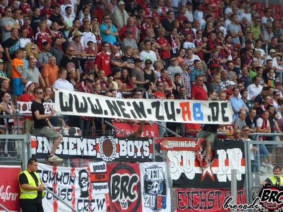 Nein zu RB Aktion der Ingolstadt Fans<br />Bild: brc08.de”><figcaption>Nein zu RB Aktion der Ingolstadt Fans<br />Bild: brc08.de</figcaption></figure>
<figure><img decoding=
