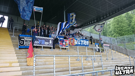 Trier-Fans beim vorherigen Auswärtsspiel in Hoffenheim im Mai 2015.<br />    <button type=