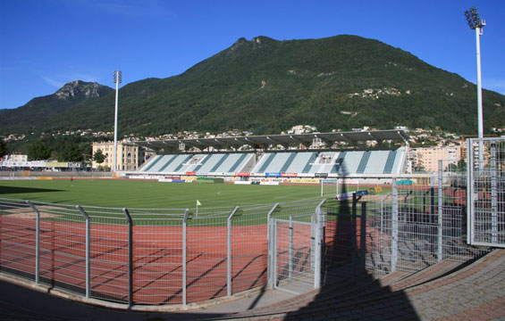 In Lugano blieb alles friedlich<br />Bild: Gerhard Rudolf – www.stadiontour.at“><figcaption>In Lugano blieb alles friedlich<br />Bild: Gerhard Rudolf – www.stadiontour.at</figcaption></figure>
            </div>

                    </article>

                <section class=