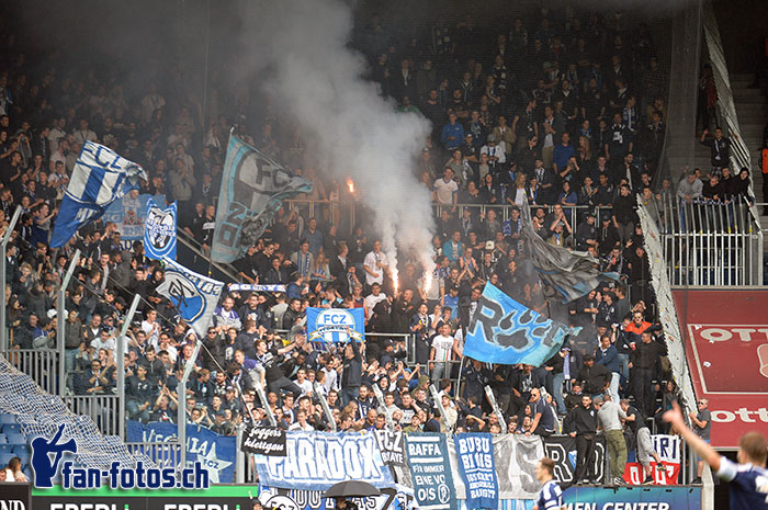 Die FC Zürich Fans beim besagten Spiel in Luzern<br />Bild: fcl.fan-fotos.ch“><figcaption>Die FC Zürich Fans beim besagten Spiel in Luzern<br />Bild: fcl.fan-fotos.ch</figcaption></figure>
            </div>

                    </article>

                <section class=