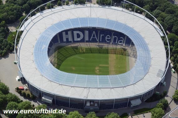 Das Niedersachsenstadion wurde evakuiert<br />    <button type=