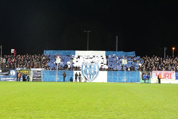Kurvenshow der Ultras von Babelsberg 03 <br />    <button type=