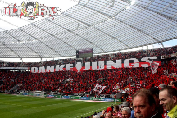 Der Raub ereignete sich nach dem letzten Heimspiel der Saison 2012/2013 gegen Hannover<br />    <button type=