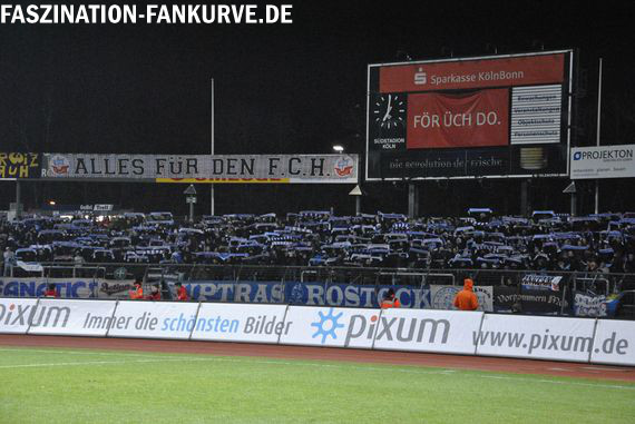 Schalparade der Hansa Rostock Fans<br />    <button type=
