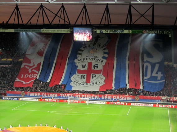 Twente soll eine ähnliche Struktur wie Schalke 04 erhalten<br />Bild: Bastian Trojahn“><figcaption>Twente soll eine ähnliche Struktur wie Schalke 04 erhalten<br />Bild: Bastian Trojahn</figcaption></figure>
<figure><img decoding=