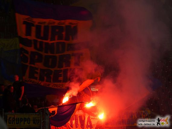 Braunschweig Fans in Stuttgart<br />    <button type=
