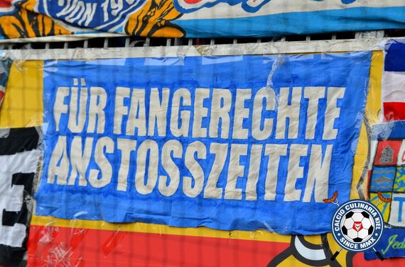 Botschaft der Holstein Kiel Fans am Wochenende<br />    <button type=