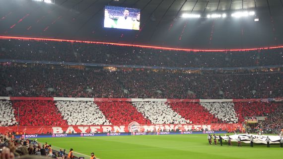 Choreografie des Club Nr. 12. Bild: Peter Reiser