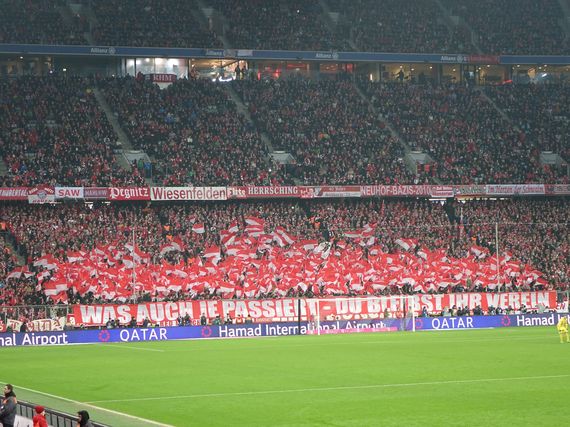 Aktion für die Stadionverbotler<br />    <button type=